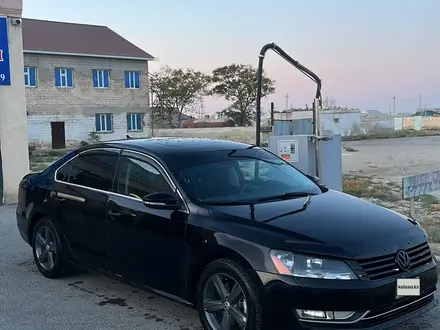 Volkswagen Passat 2013 года за 4 800 000 тг. в Актау – фото 5