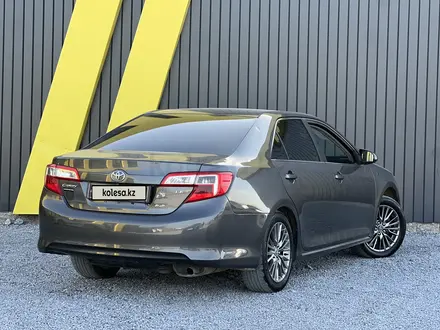 Toyota Camry 2012 года за 8 300 000 тг. в Актобе – фото 3