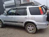 Honda CR-V 2001 годаfor4 000 000 тг. в Жезказган – фото 3