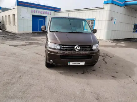 Volkswagen Multivan 2008 года за 9 000 000 тг. в Атбасар – фото 11