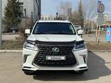 Lexus LX 570 2016 года за 35 900 000 тг. в Астана