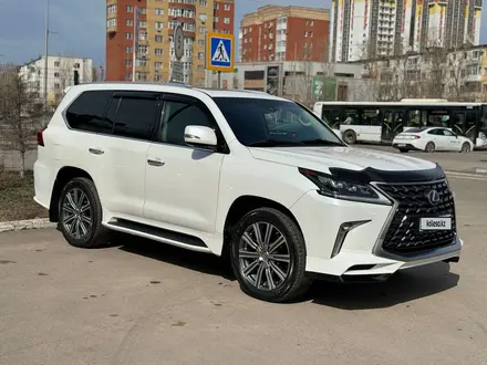 Lexus LX 570 2016 года за 35 900 000 тг. в Астана – фото 3