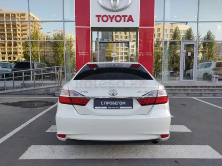 Toyota Camry 2017 года за 12 200 000 тг. в Астана – фото 4