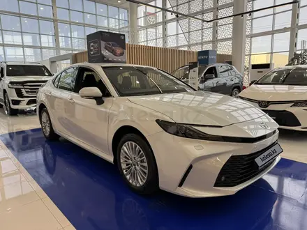 Toyota Camry Elegance 2025 года за 20 790 000 тг. в Атырау – фото 3