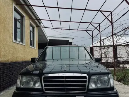 Mercedes-Benz E 280 1993 года за 2 200 000 тг. в Тараз