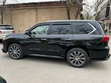 Lexus LX 570 2018 годаүшін49 800 000 тг. в Алматы – фото 2