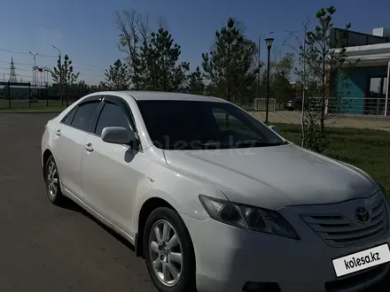 Toyota Camry 2007 годаүшін5 800 000 тг. в Петропавловск – фото 4