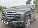 Toyota Land Cruiser 2022 года за 40 700 000 тг. в Уральск