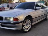 BMW 740 1997 года за 4 700 000 тг. в Алматы