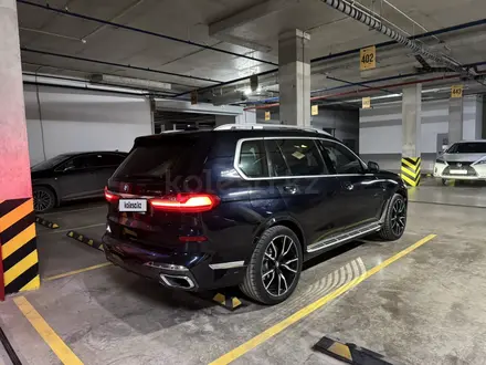 BMW X7 2021 года за 44 500 000 тг. в Астана – фото 4