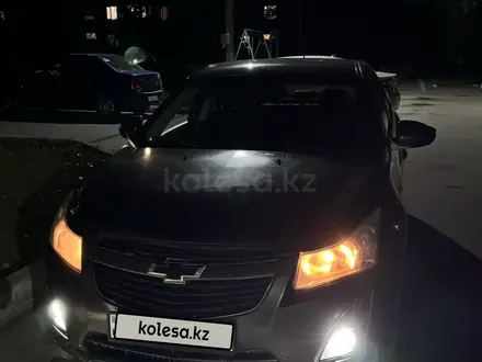 Chevrolet Cruze 2013 года за 2 850 000 тг. в Житикара – фото 15