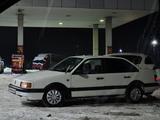 Volkswagen Passat 1990 годаfor1 000 000 тг. в Алматы