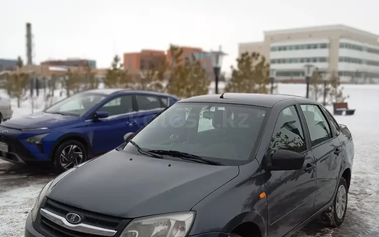 ВАЗ (Lada) Granta 2190 2017 года за 2 850 000 тг. в Астана