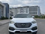 Hyundai Santa Fe 2017 года за 5 800 000 тг. в Актау