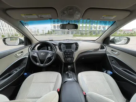 Hyundai Santa Fe 2017 года за 5 800 000 тг. в Актау – фото 8