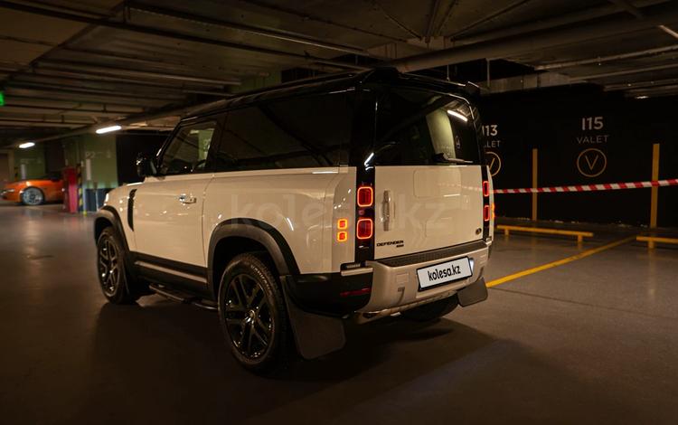 Land Rover Defender — миниатюра 3