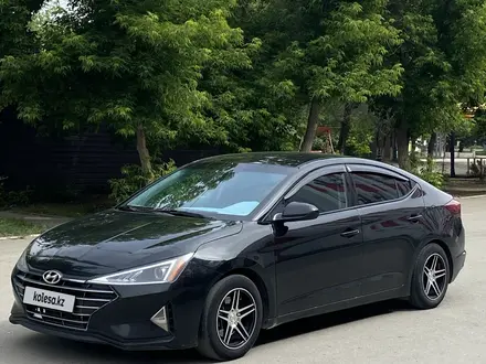 Hyundai Elantra 2018 года за 6 400 000 тг. в Актобе – фото 5