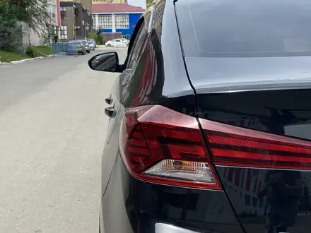 Hyundai Elantra 2018 года за 6 400 000 тг. в Актобе – фото 10
