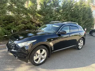 Infiniti FX37