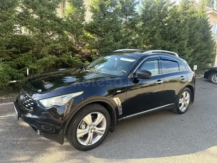 Infiniti FX37, 2011