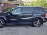 Mercedes-Benz GL 350 2011 года за 10 000 000 тг. в Атырау – фото 3