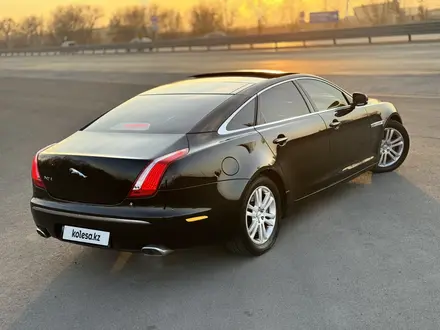 Jaguar XJ 2010 года за 12 000 000 тг. в Алматы – фото 12