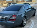 Mercedes-Benz S 500 2007 годаүшін7 000 000 тг. в Караганда – фото 4