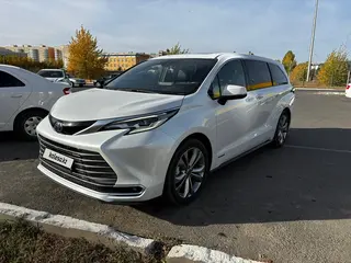 Toyota Sienna, 2023