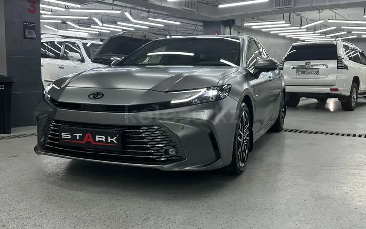 Toyota Camry 2025 года за 24 750 000 тг. в Астана