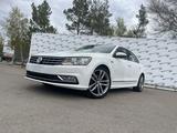 Volkswagen Passat 2016 года за 8 500 000 тг. в Костанай – фото 3