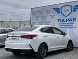 Hyundai Accent 2021 года за 8 700 000 тг. в Шымкент – фото 3