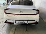 Hyundai Sonata 2023 года за 11 200 000 тг. в Караганда – фото 4