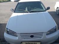 Toyota Camry 1998 годаүшін2 200 000 тг. в Усть-Каменогорск