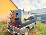 Mitsubishi Delica 1994 годаfor1 300 000 тг. в Алматы – фото 5