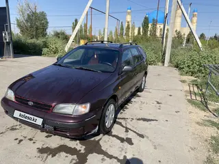 Toyota Carina E