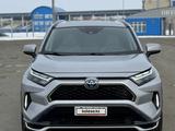 Toyota RAV4 2022 года за 13 000 000 тг. в Атырау – фото 2