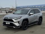 Toyota RAV4 2022 года за 13 000 000 тг. в Атырау – фото 4