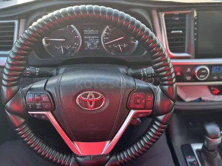 Toyota Highlander 2014 года за 17 000 000 тг. в Семей – фото 9