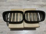 Решетки радиатора на Бмв е39 за 10 000 тг. в Костанай