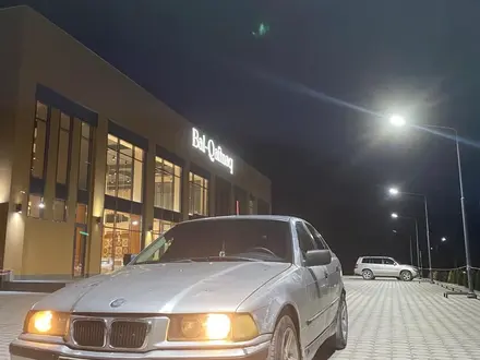 BMW 318 1991 года за 1 000 000 тг. в Жаркент – фото 11