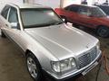 Mercedes-Benz E 260 1992 годаүшін2 300 000 тг. в Астана – фото 7