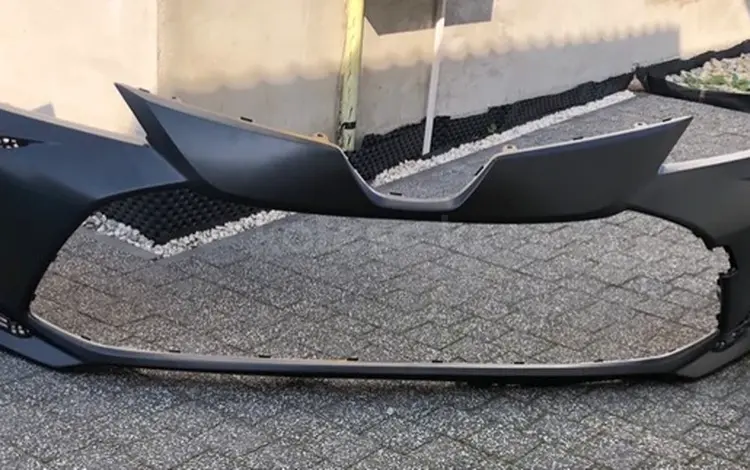 Бампер за 9 990 тг. в Алматы