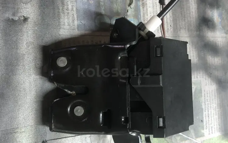 Замок богажника w211 w219 w203 за 26 000 тг. в Алматы