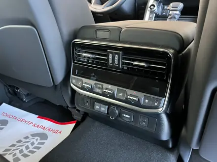 Toyota Land Cruiser Premium+ 2025 года за 76 690 000 тг. в Караганда – фото 17