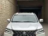 Lexus LX 570 2021 года за 58 000 000 тг. в Шымкент – фото 3