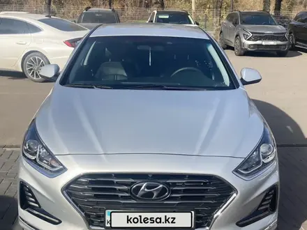 Hyundai Sonata 2019 года за 9 550 000 тг. в Алматы