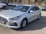 Hyundai Sonata 2019 года за 9 550 000 тг. в Алматы – фото 4