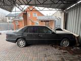 Mercedes-Benz E 260 1991 годаfor1 100 000 тг. в Алматы – фото 4