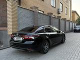 Toyota Camry 2024 годаүшін18 000 000 тг. в Семей – фото 2