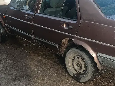 Volkswagen Jetta 1988 года за 500 000 тг. в Караганда – фото 3